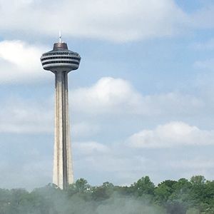 Meet your Posher, Emmanuel